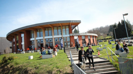 L’université Savoie Mont blanc porte plainte