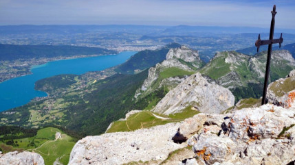 La Tournette : Deux accidents mortels et deux blessées