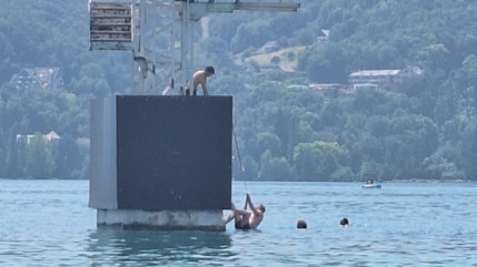 Lac d'Annecy : Des patrouilles renforcées face aux comportements dangereux