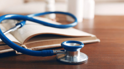 Le dossier des indemnités des infirmiers de Haute-Savoie au Sénat