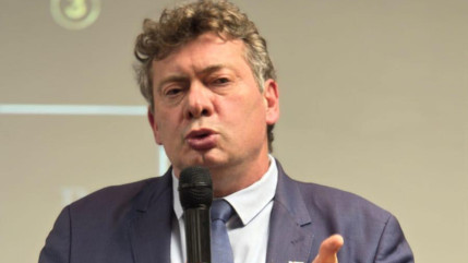 Le maire d'Aix-les-Bains se paye Marina Ferrari : "Pas vraiment un cadeau pour le No&euml;l des Aixois !"