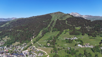 Les Gets : les &eacute;leveurs en col&egrave;re contre les v&eacute;los de descente
