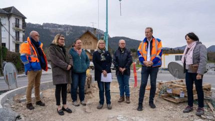 Leschaux : un nouveau giratoire et des aménagements en cours au col pour améliorer la sécurité routière Leschaux : un nouveau giratoire et des aménagements en cours au col pour améliorer la sécurité routière
