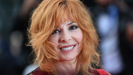 Mylène Farmer dévoile son nouveau titre en duo avec AaRON (vidéo)