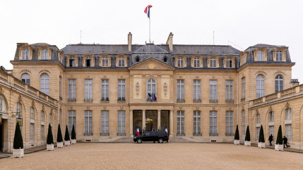 Pays de Savoie : Une r&eacute;union &agrave; l'Elys&eacute;e entre des maires et Emmanuel Macron