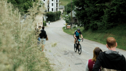 Près d'Annecy : un participant de l'Alpsman Xtrem Triathlon tué sur la route, la compétition annulée