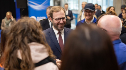 Quatre députés de Haute-Savoie appellent à l'interdiction de Shein en France Quatre députés de Haute-Savoie appellent à l'interdiction de Shein en France
