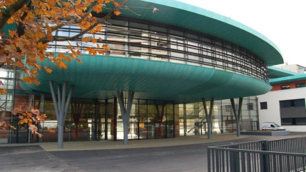 Savoie: des assistants d'éducation congédiés dans des lycées Savoie: des assistants d'éducation congédiés dans des lycées