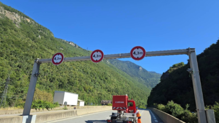 Savoie : La hauteur maximale abaiss&eacute;e &agrave; 4,30 m&egrave;tres sous le pont de Saint-Marcel