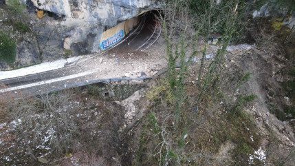 Savoie: le Tunnel des Echelles fermé au moins jusqu’à la fin de l’année. Savoie: le Tunnel des Echelles fermé au moins jusqu’à la fin de l’année.