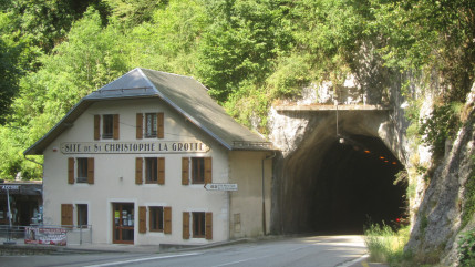 Savoie: le tunnel des Echelles toujours ferm&eacute;
