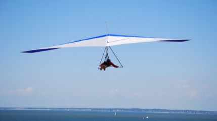 Semnoz : Accident de deltaplane, ils atterrissent dans une forêt Semnoz : Accident de deltaplane, ils atterrissent dans une forêt