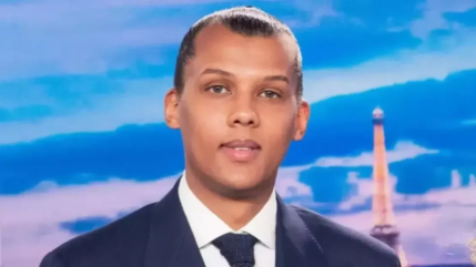 Stromae : le chanteur réapparaît aux côtés de sa famille Stromae : le chanteur réapparaît aux côtés de sa famille
