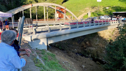 Un nouveau pont inauguré à Manigod Un nouveau pont inauguré à Manigod