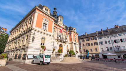 Violences et d&eacute;gradations dans le Grand Chamb&eacute;ry : l'appel &agrave; un rassemblement citoyen ce lundi 19 octobre devant les mairies
