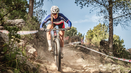 VTT : la Haut-savoyarde Loana Lecomte championne de France