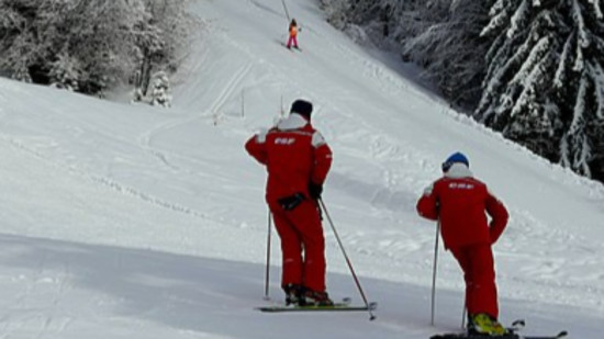 Clause concurrentielle ill&eacute;gale : Le syndicat des moniteurs de ski lourdement condamn&eacute;