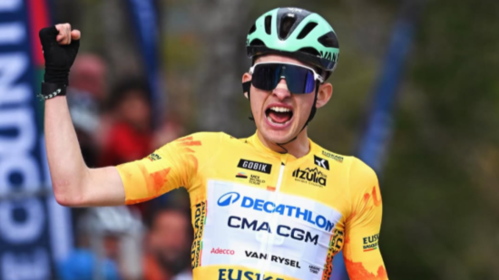 Cyclisme : Paul Seixas s'offre un podium face &agrave; Tadej Pogacar