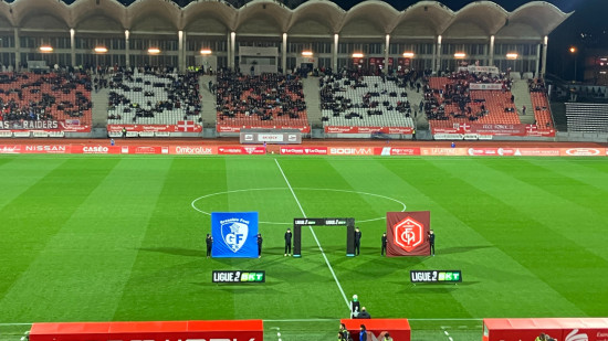 Le FC Annecy m&egrave;ne dans le derby des Alpes