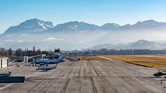 Quand l'a&eacute;roport de Chamb&eacute;ry se transforme en salle de concert symphonique