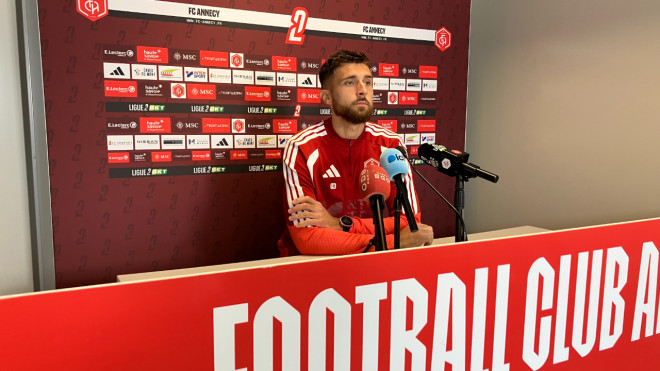 FC Annecy : d&eacute;part surprise d'Axel Drouhin pour la Belgique