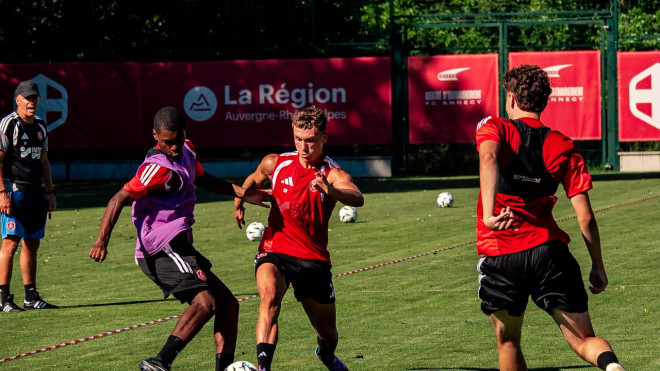 Ligue 2 : le FC Annecy lance sa saison &agrave; Pau avec un parfum de revanche